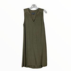NWOT‎ Michael Stars V-Neck Sleeveless Shift Dress